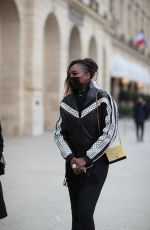 VENUS WILLIAMS Leaves Ritz Hotel in Paris 01/23/2022