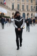 VENUS WILLIAMS Leaves Ritz Hotel in Paris 01/23/2022