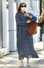 AMY ADAMS Arrives at Beauty Salon in Beverly Hills 02/17/2022