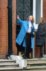 ANNA ERMAKOVA Out Searching for a New Flat in Chelsea 02/02/2022