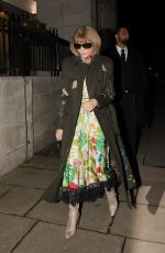 ANNA WINTOUR Arrives at Richard Quinn Show at London Fashion Week 02/19/2022