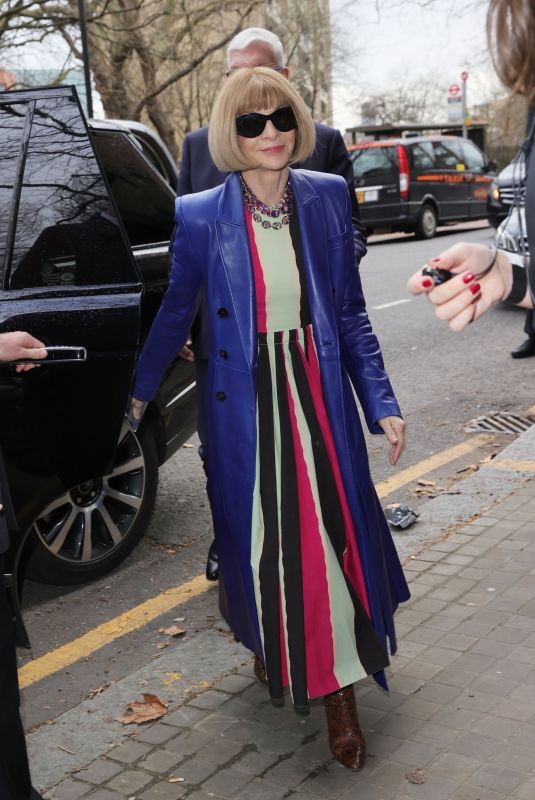 ANNA WINTOUR Arrivevs at Erdem Fashion Show at London Fashion Week 02/21/2022
