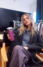 ANNE WINTERS - Instagram Photos 02/20/2022
