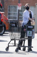 ASHLEE SIMPSON Out Shopping at Grocery Store in Los Angeles 02/16/2022