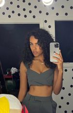 AVA DASH - Instagram Photos 01/31/2022