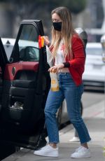 BILLIE LOURD Leaves a Coffee Shop in Los Angeles 01/31/2022