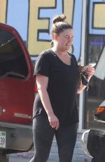 BRITTANY CATRWRIGHT Leaves a Gym in Los Angeles 02/09/2022
