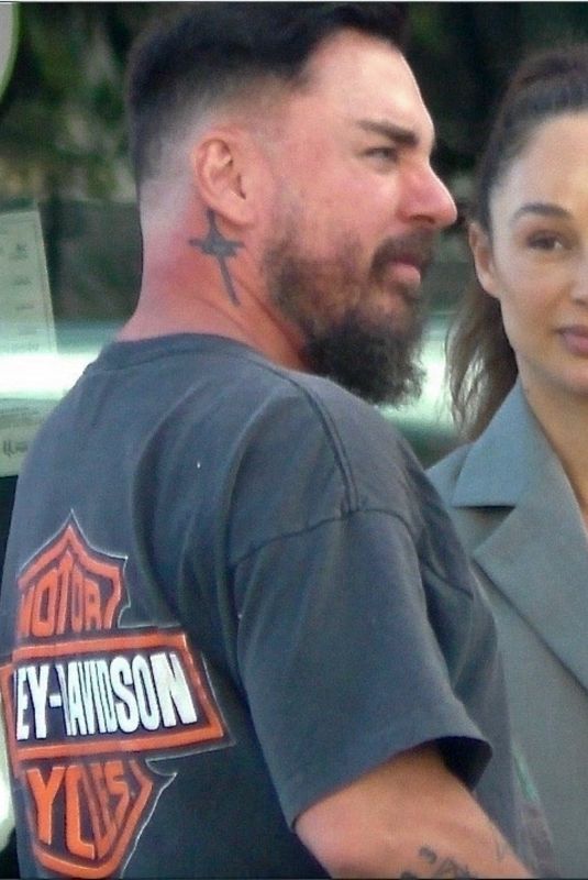 CARA SANTANA and Shannon Leto Out for Lunch in West Hollywood 02/08/2022