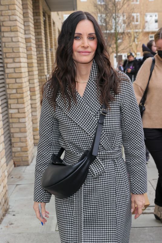 COURTENEY COX Out in London 02/05/2022