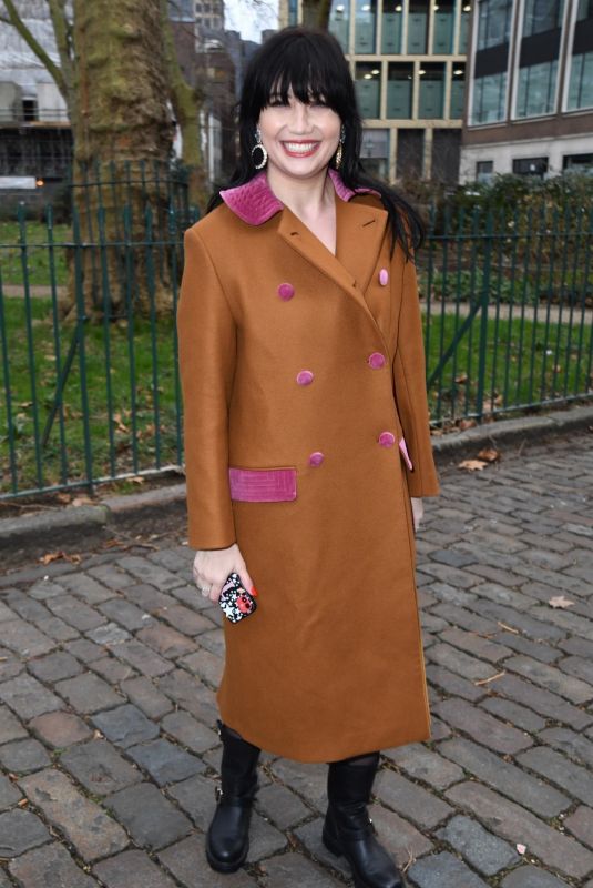 DAISY LOWE Arrives at Paul & Joe Show at London Fashion Week 02/21/2022