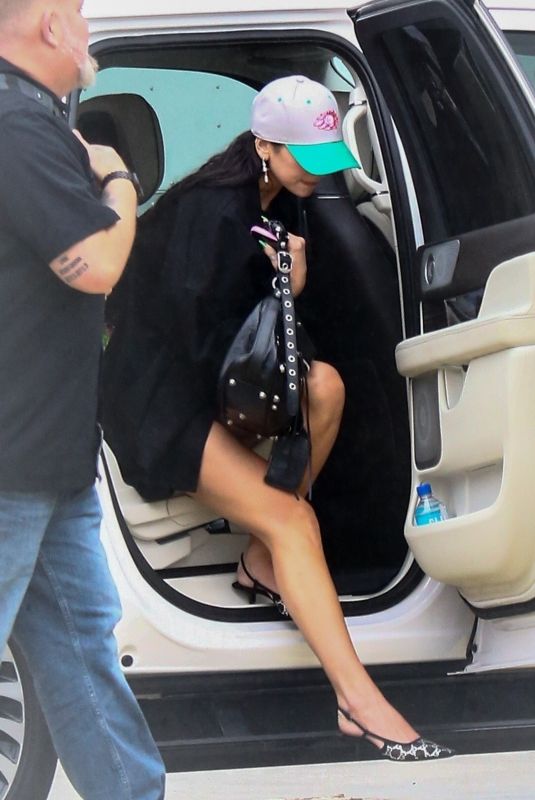 DUA LIPA Arrives at Her Future Nostalgia Tour 2022 at FTX Arena in Miami 02/09/2022