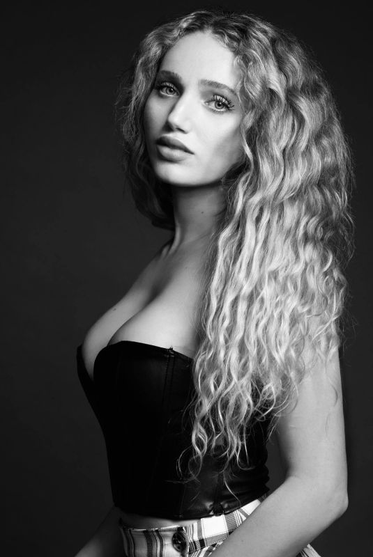 EDEN ROSE GINSBERG at Photoshoot, February 2022