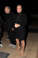 ELIZABETH LYN VARGAS Out for Dinner with Friends in Malibu 02/02/2022