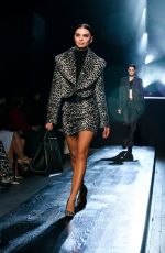 EMILY RATAJKOWSKI Walks Runway at Michael Kors Fashion Show in New York 02/15/2022