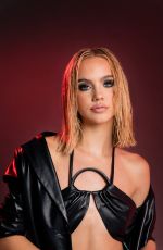 EMMA BROOKS for Flaunt Magazine, November 2021