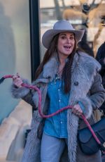 ERIKA JAYNE, KYLE RICHARDS, KATHY HILTON, CRYSTAL KUNG MINKOFF, DORIT KEMSLEY, LISA RINNA and GARCELEL BEAUVAIS Out in Aspen 01/31/2022