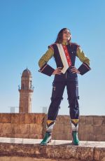 HANDE ERCEL in Elle Magazine, Turkey February 2022