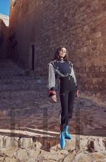 HANDE ERCEL in Elle Magazine, Turkey February 2022