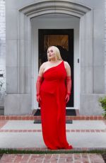 HAYLEY HASSELHOFF Out in Beverly Hills 02/14/2022