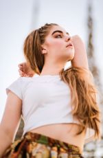 JADE WEBER for Hipster in the City, February 2022