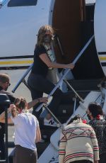 JENNIFER ANISTON Leaves Oahu 02/09/2022