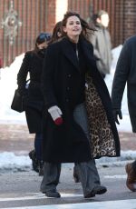 JENNIFER GARNER Getting a Tour of Harvard Campus in Cambridge 02/04/2022