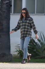 JENNIFER GARNER Out and About in Brentwood 02/03/2022
