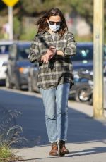 JENNIFER GARNER Out and About in Brentwood 02/03/2022