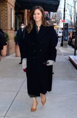 JENNIFER  GARNER Out and About in New York 02/2022