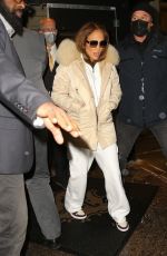 JENNIFER LOPEZ Leves Her Hotel in New York 02/04/2022