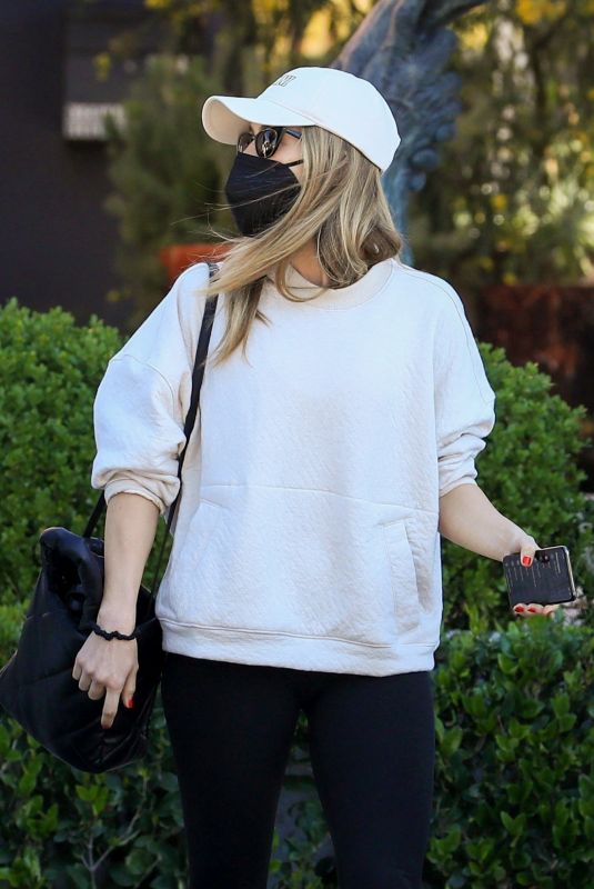 JULIANNE HOUGH at Laser Skin Care Clinic in West Hollywood 02/06/2022