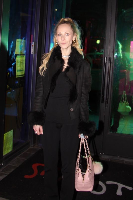 JUNO TEMPLE Leaves Concert at Troubadour in West Hollywood 02/03/2022