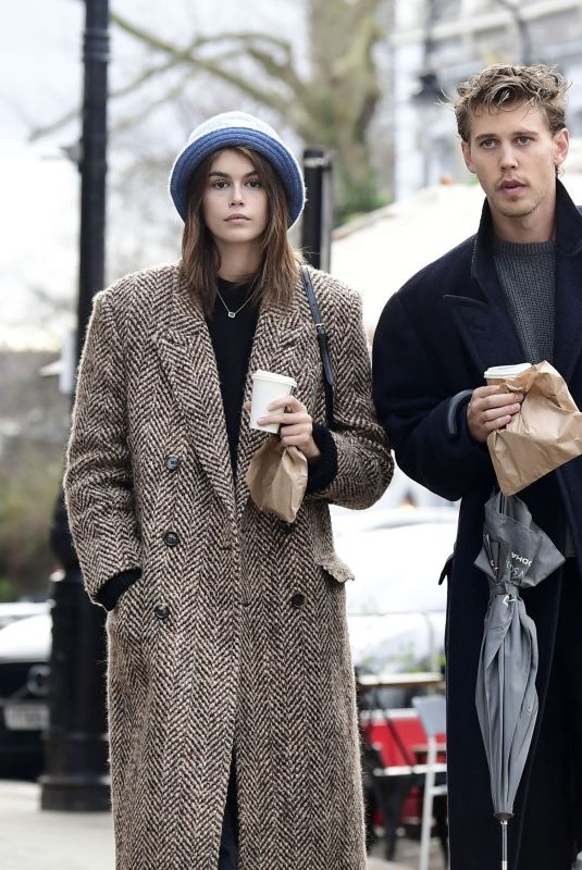KAIA GERBER and Austin Butler Out on Valentine