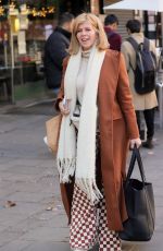 KATE GARRAWAY Arrives at Smooth Radio in London 01/31/2022