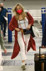 KATE HUDSON Arrives at Miami International Airport 02/24/2022