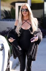 KHLOE KARDASHIAN Out and About in Burbank 02/10/2022