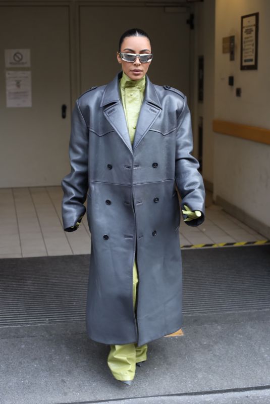KIM KARDASHIAN Leaves Her Hotel in Milan 02/24/2022