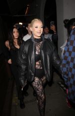 KOURTNEY KARDASHIAN and Travis Barker, Alabama LELLA barker and Atiana DE LA HOYA Out for Dinner at Craig