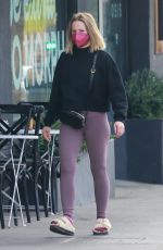 KRISTEN BELL Heading to a Gym in Los Feliz 02/01/2022