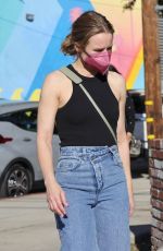 KRISTEN BELL in Tank Top and Denim Out in Los Angeles 02/12/2022