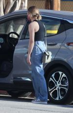KRISTEN BELL in Tank Top and Denim Out in Los Angeles 02/12/2022
