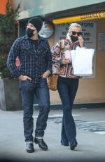 LAETICIA HALLYDAY Out Shopping in Beverly Hills 02/01/2022