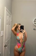 LEXI DREW - Instagram Photos 02/17/2022