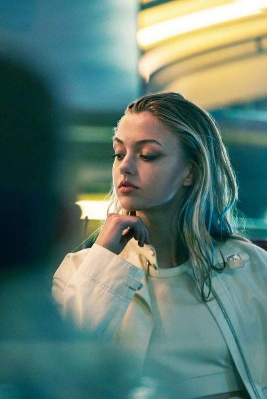 LILLY KRUG for Icon Magazin, February 2022