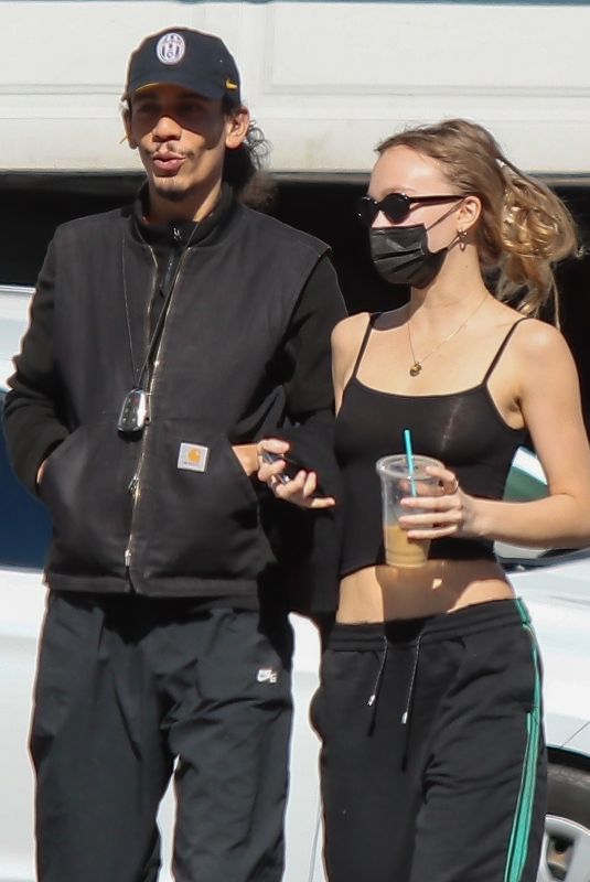LILY-ROSE DEPP and Yassine Stein Out for Burgers in Los Angeles 02/06/2022
