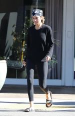 LISA RINNA Leaves Yoga Class in Los Angeles 02/17/2022