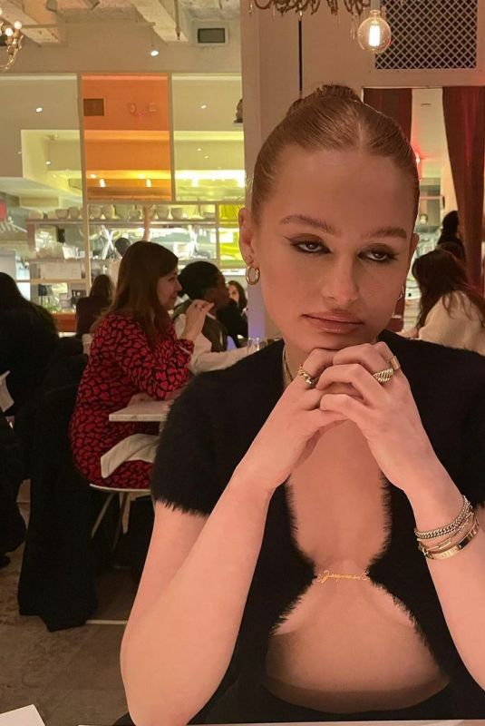 MADELAINE PETSCH - Instagram Photos 02/19/2022