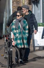 MAGGIE COHN Out for Lunch Date in London 02/01/2022