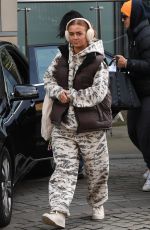 MAISIE SMITH and TILLY RAMSAY Leaves Their Hotel in Sheffield 02/01/2022