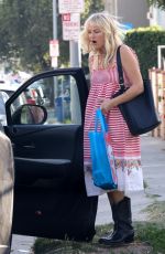 MALIN AKERMAN Out Near Her Home in Los Angeles 02/14/2022